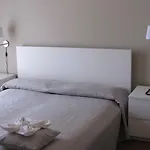 La Genzianella فندق