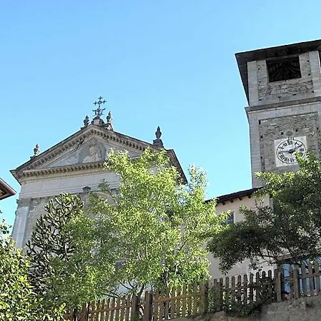 La Genzianella Otel 2*
