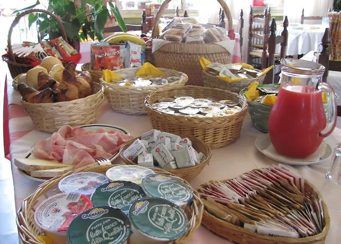 Hotel La Genzianella 2*